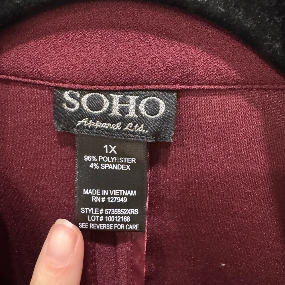 Soho Red Blazer with Notched Lapels and Relaxed Fit - Picture 3 of 3